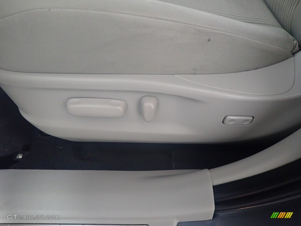 2009 Venza I4 - Magnetic Gray Metallic / Gray photo #23