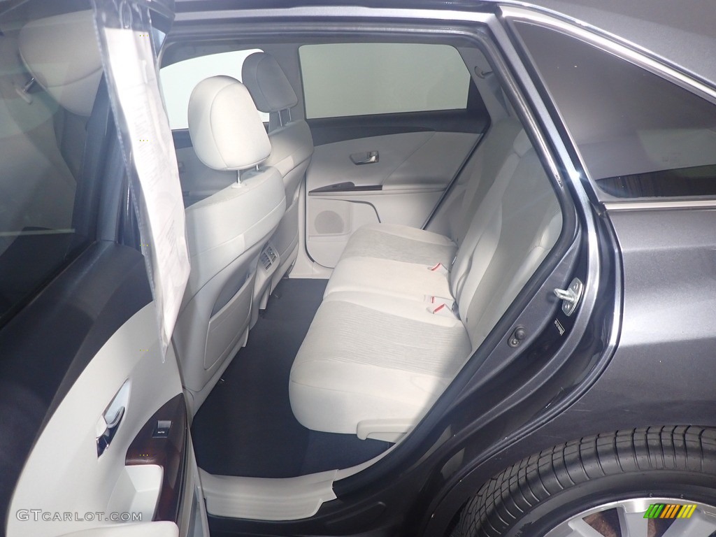2009 Venza I4 - Magnetic Gray Metallic / Gray photo #34