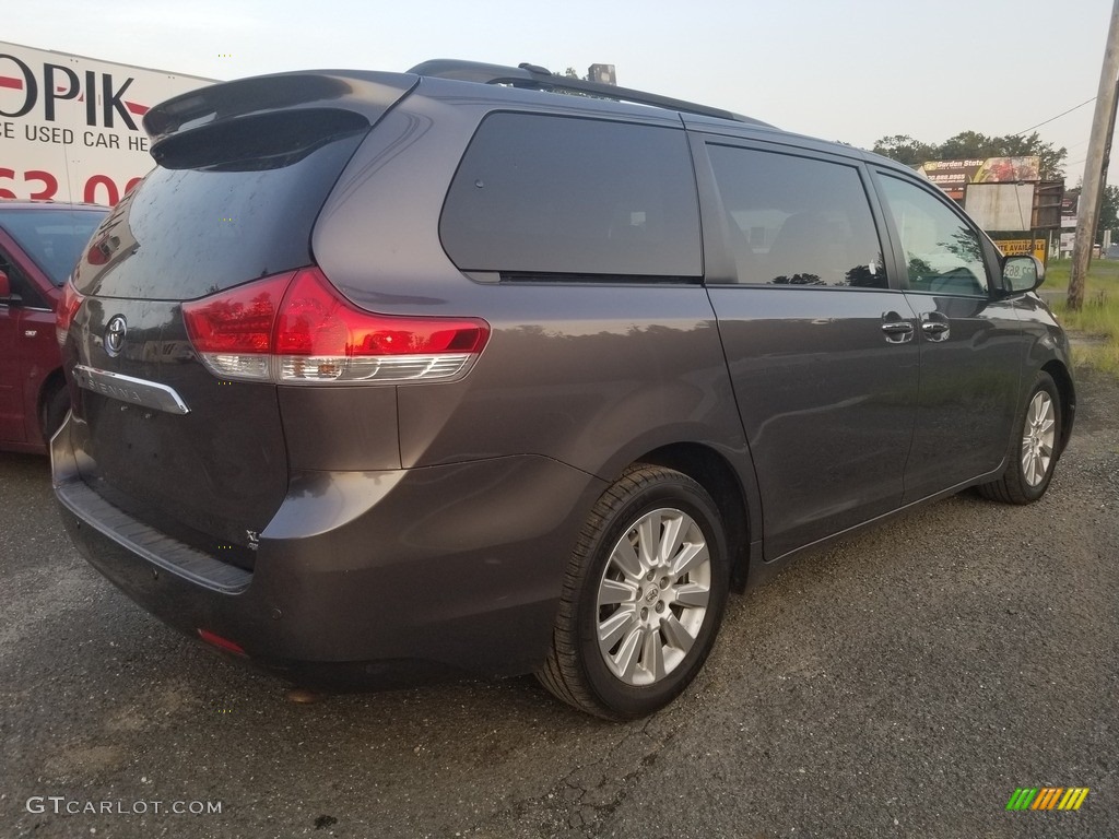 2012 Sienna XLE AWD - Silver Sky Metallic / Light Gray photo #3