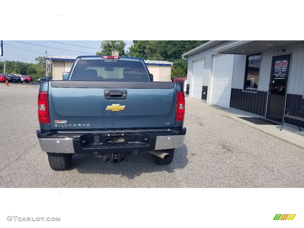 2013 Silverado 2500HD LT Crew Cab 4x4 - Blue Granite Metallic / Light Titanium/Dark Titanium photo #4