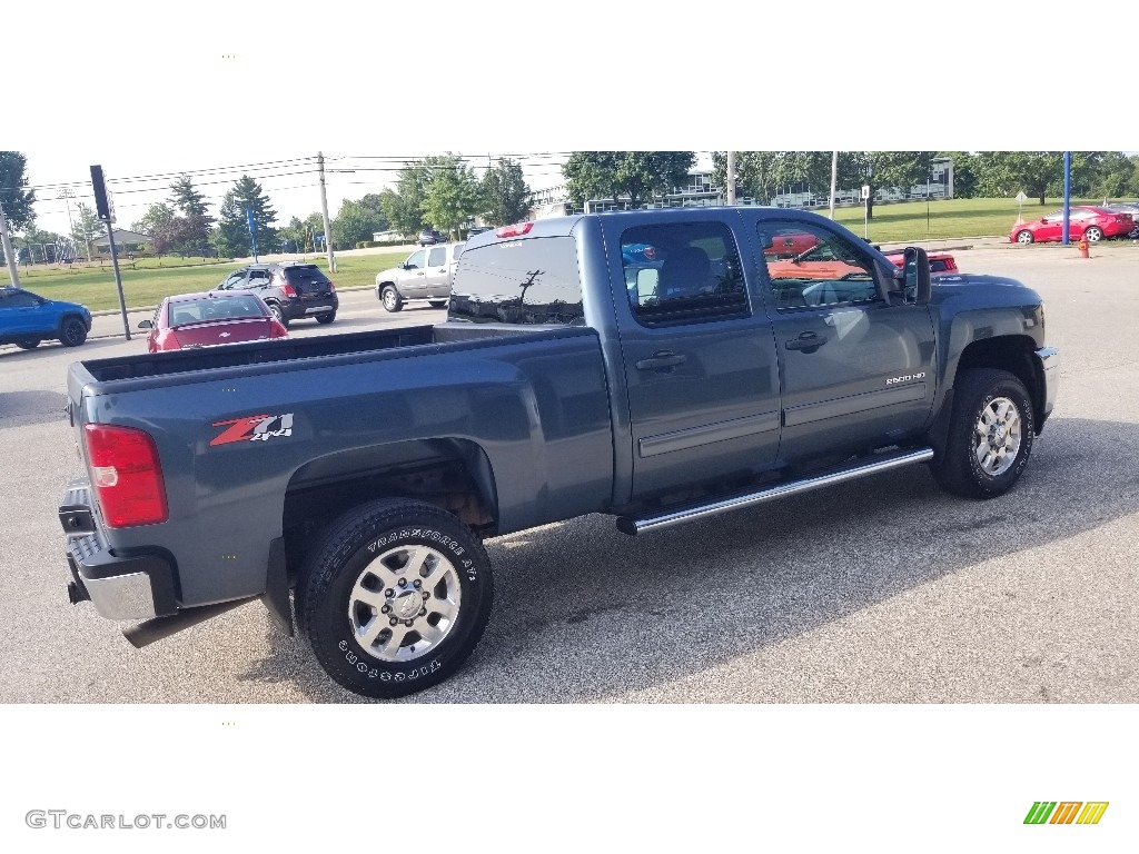 2013 Silverado 2500HD LT Crew Cab 4x4 - Blue Granite Metallic / Light Titanium/Dark Titanium photo #6