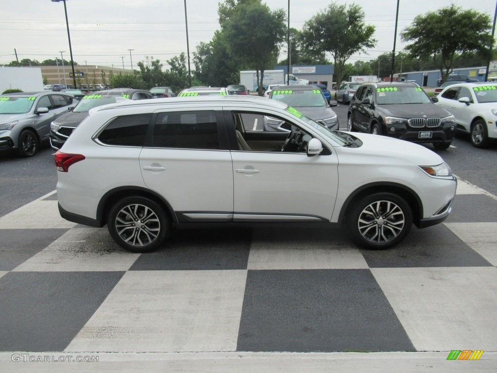 2017 Mitsubishi Outlander SEL Exterior Photos