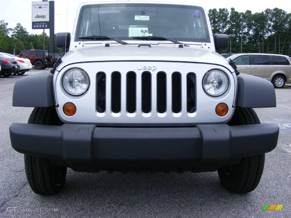 2009 Wrangler X 4x4 - Bright Silver Metallic / Dark Slate Gray/Medium Slate Gray photo #3