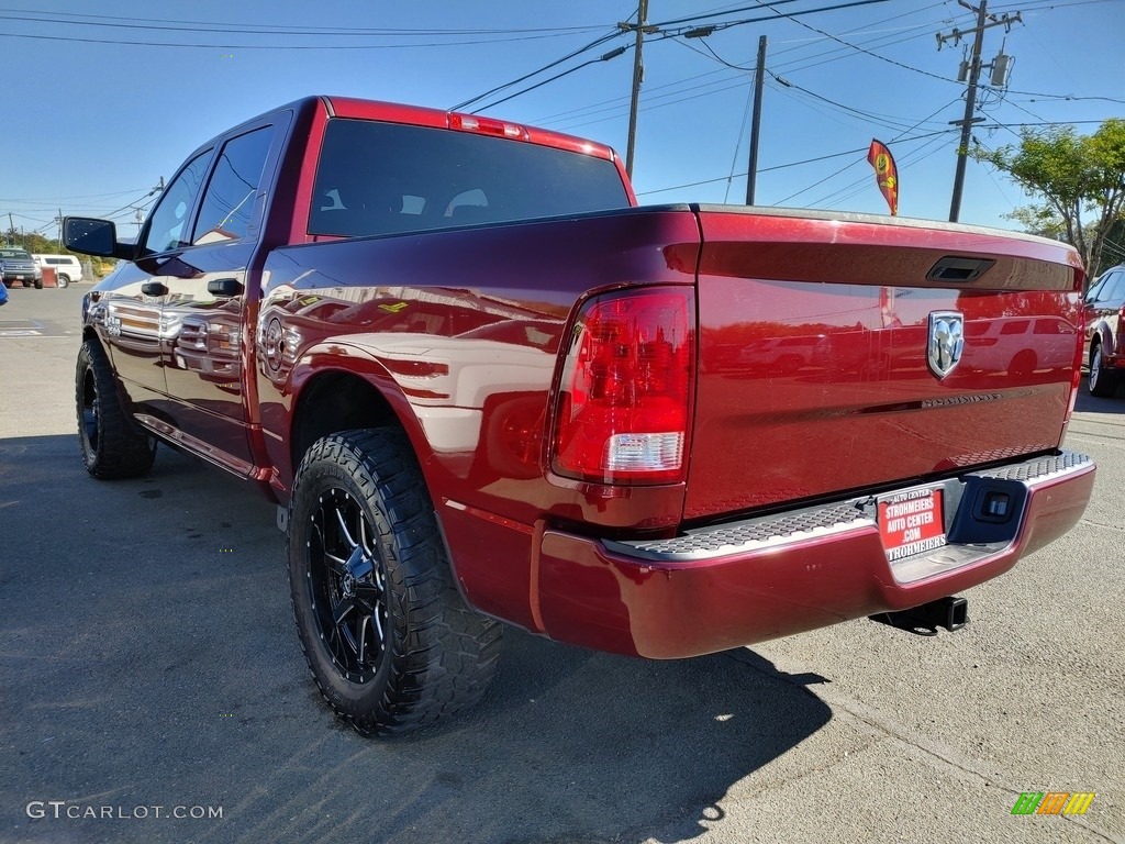 2018 1500 Express Crew Cab - Delmonico Red Pearl / Black/Diesel Gray photo #6
