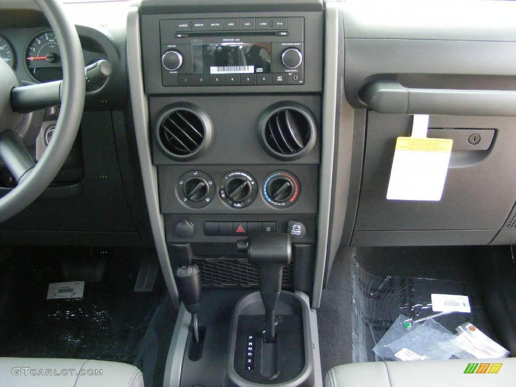 2009 Wrangler X 4x4 - Sunburst Orange Pearl Coat / Dark Slate Gray/Medium Slate Gray photo #17