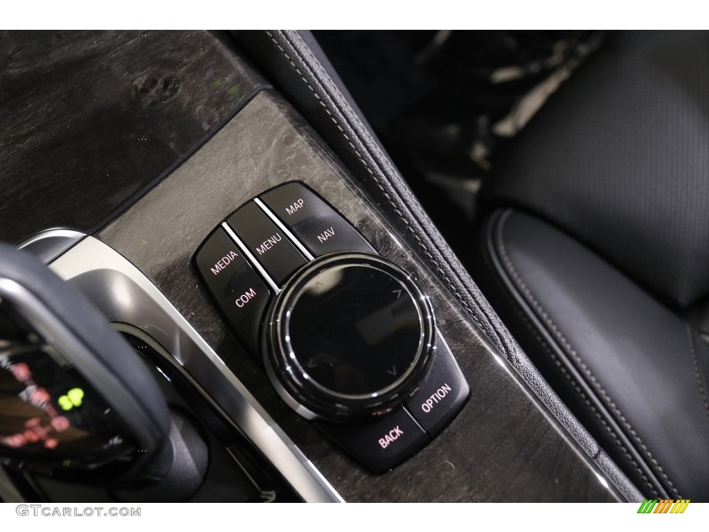 2018 5 Series 530i xDrive Sedan - Black Sapphire Metallic / Black photo #17