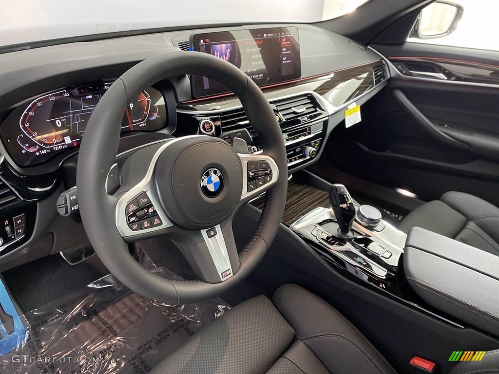2022 BMW 5 Series 540i Sedan Dashboard Photos