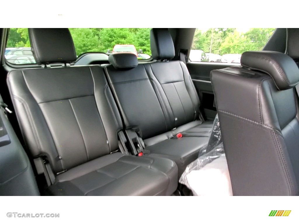 2021 Ford Expedition XLT 4x4 Rear Seat Photos