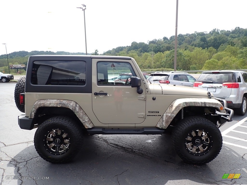 2017 Wrangler Sport 4x4 - Gobi / Black photo #5