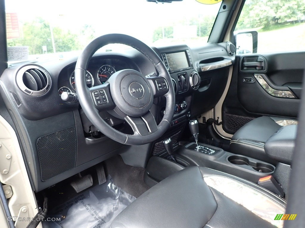 2017 Wrangler Sport 4x4 - Gobi / Black photo #19