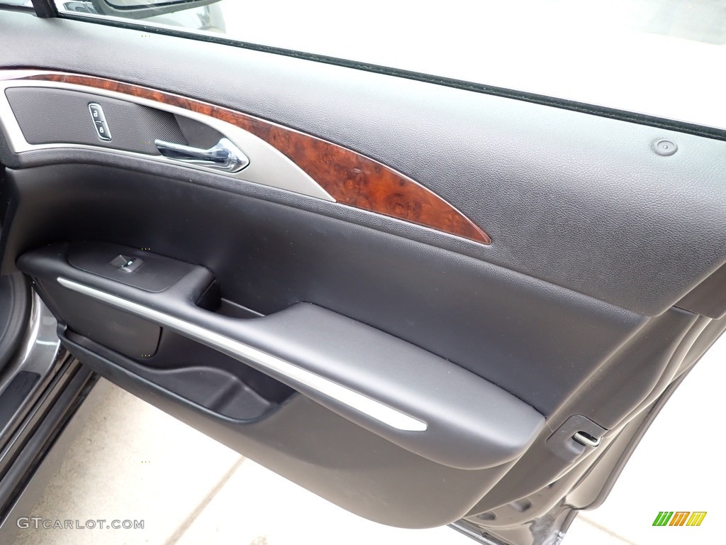 2016 Lincoln MKZ 2.0 AWD Ebony Door Panel Photo #142764303