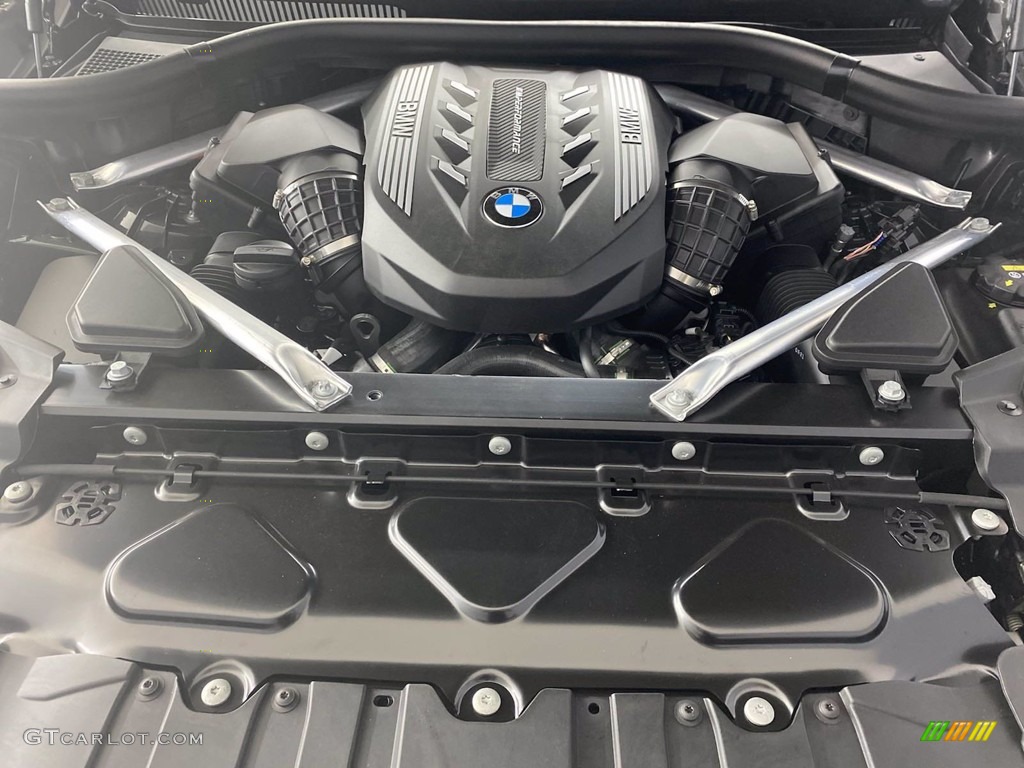 2022 BMW X6 M50i 4.4 Liter M TwinPower Turbocharged DOHC 32-Valve V8 Engine Photo #142765110