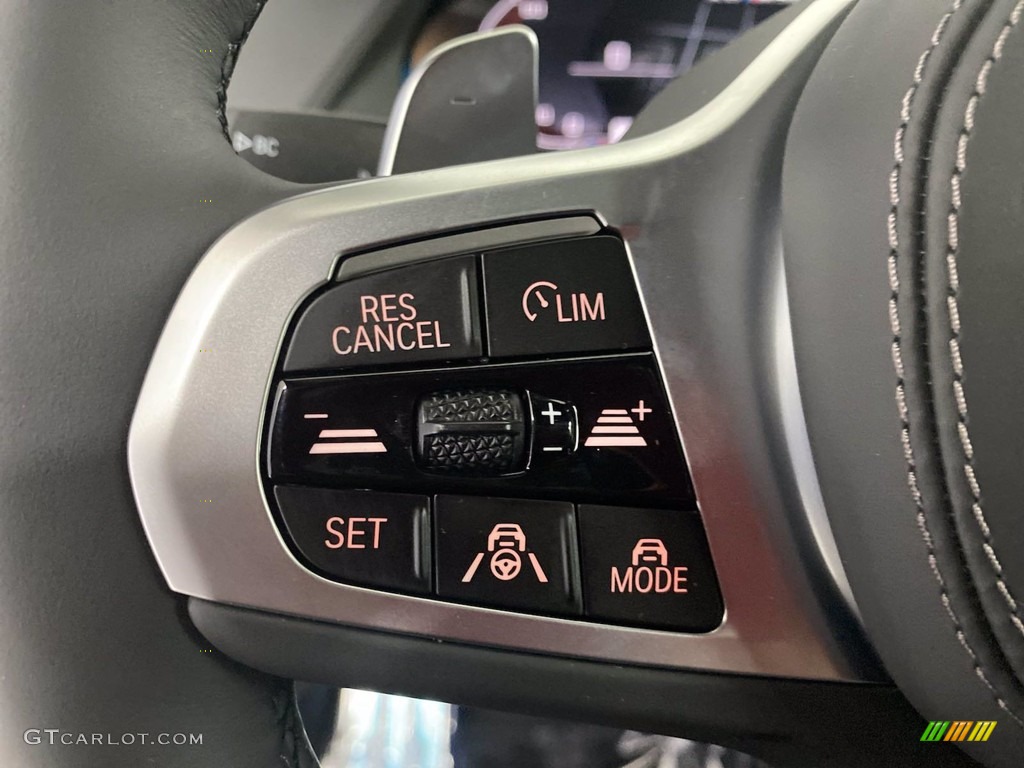 2022 BMW X6 M50i Black Steering Wheel Photo #142765260