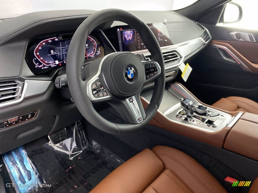 2022 BMW X6 xDrive40i Dashboard Photos