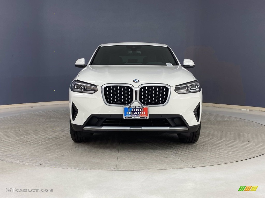 2022 X4 xDrive30i - Alpine White / Black photo #2