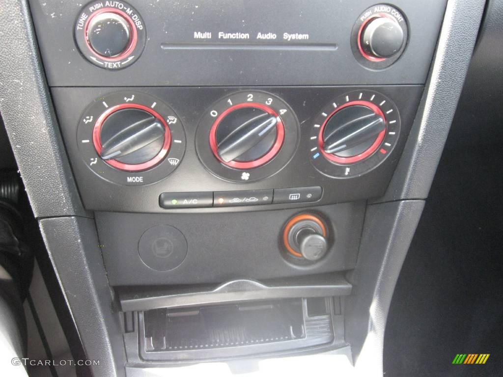 2004 MAZDA3 s Hatchback - Sunlight Silver Mica / Black/Red photo #14