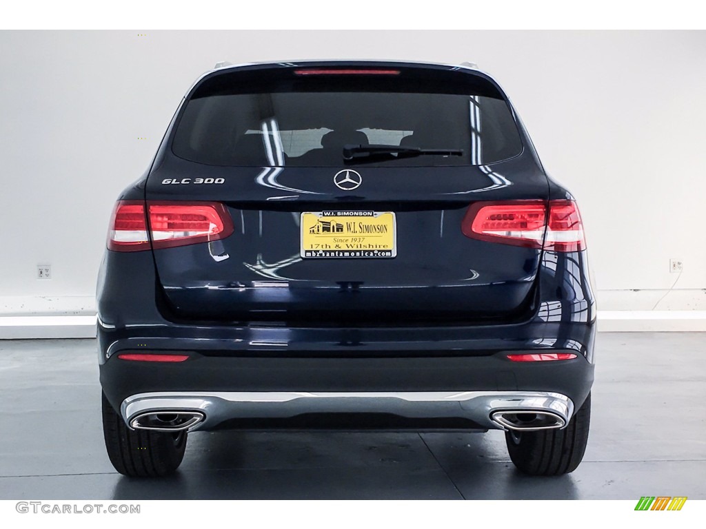 2019 GLC 300 - Brilliant Blue Metallic / Silk Beige/Black photo #3