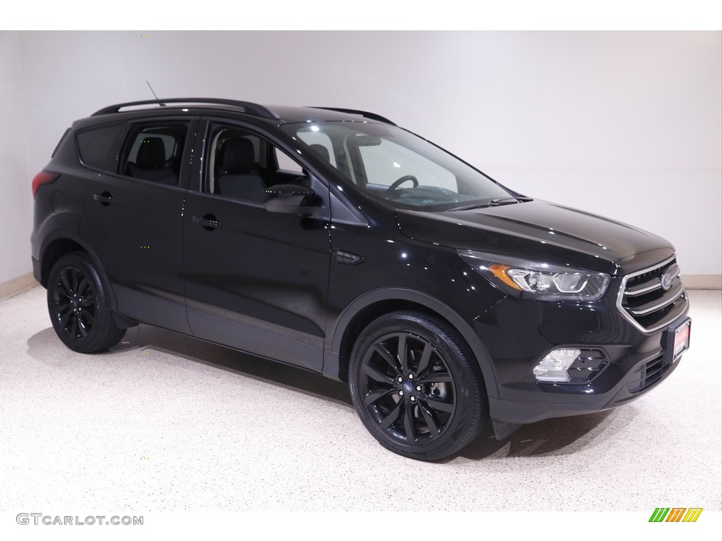 2019 Escape SE 4WD - Agate Black / Chromite Gray/Charcoal Black photo #1