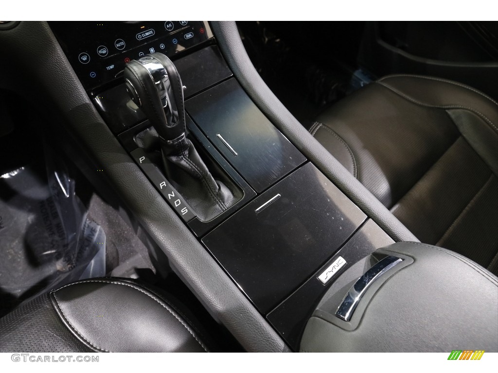 2019 Taurus Limited AWD - Ingot Silver / Charcoal Black photo #14