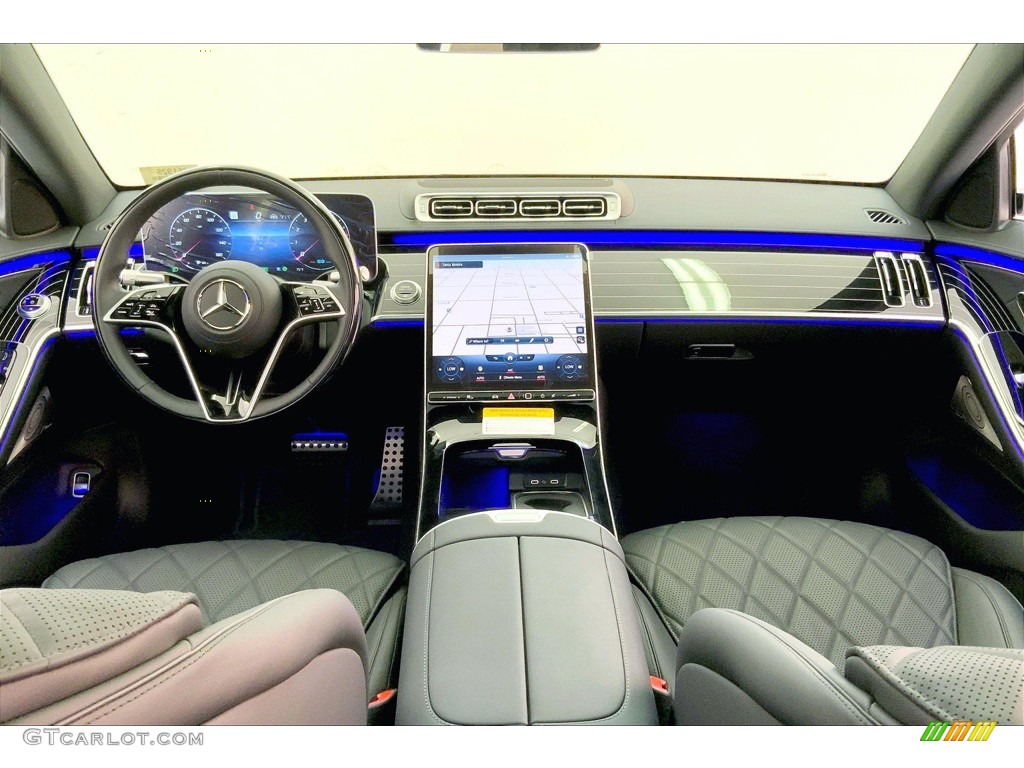 2021 Mercedes-Benz S 580 4Matic Sedan Dashboard Photos