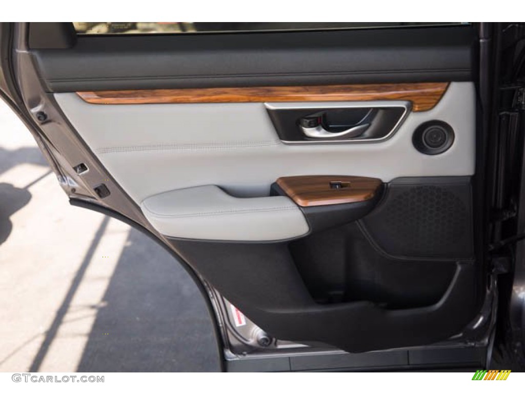 2019 CR-V Touring - Modern Steel Metallic / Gray photo #31