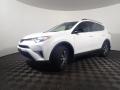 Super White - RAV4 LE Photo No. 8