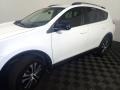 Super White - RAV4 LE Photo No. 10