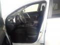 Super White - RAV4 LE Photo No. 22
