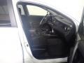 Super White - RAV4 LE Photo No. 39