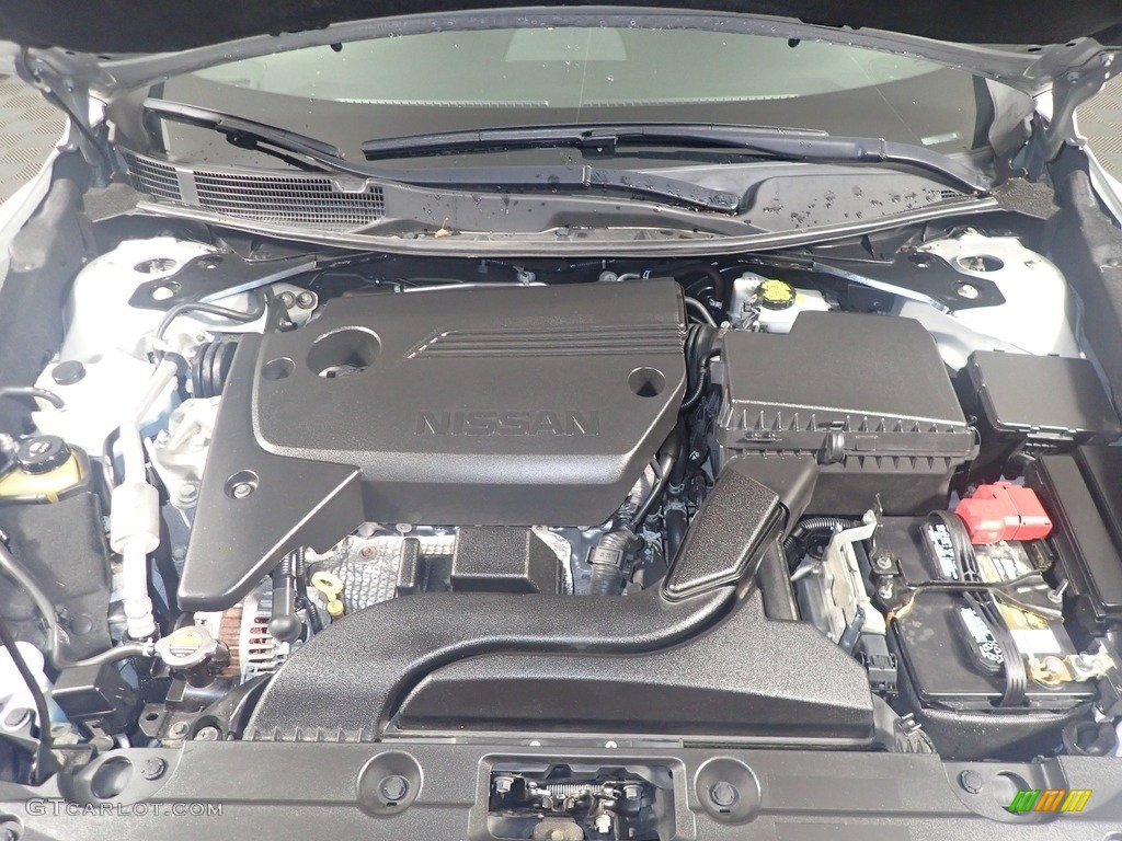 2018 Altima 2.5 SV - Brilliant Silver / Charcoal photo #7