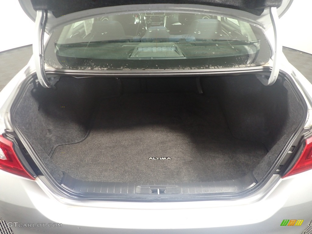 2018 Altima 2.5 SV - Brilliant Silver / Charcoal photo #15