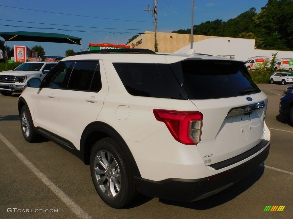 2021 Explorer XLT 4WD - Star White Metallic Tri-Coat / Sandstone photo #5