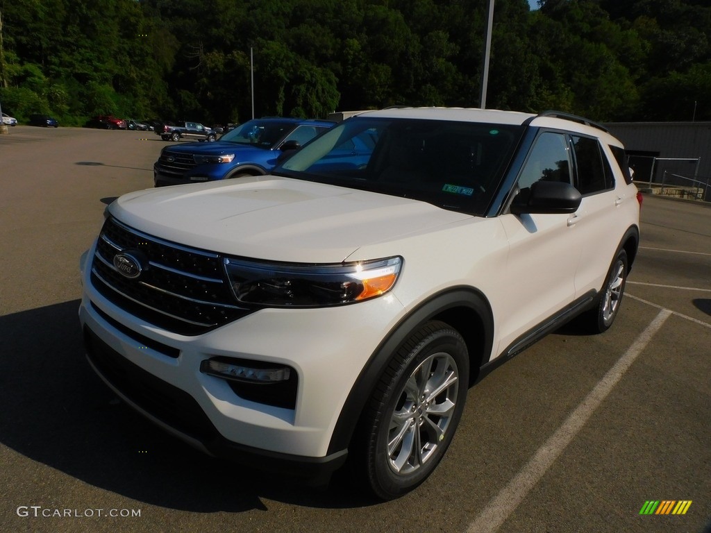 2021 Explorer XLT 4WD - Star White Metallic Tri-Coat / Sandstone photo #7