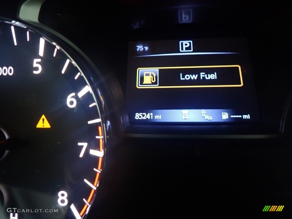 2018 Altima 2.5 SV - Brilliant Silver / Charcoal photo #43