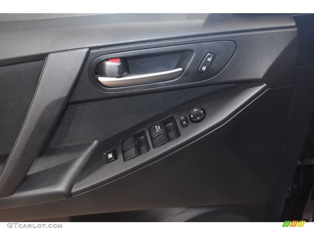 2012 MAZDA3 i Touring 4 Door - Black Mica / Black photo #11
