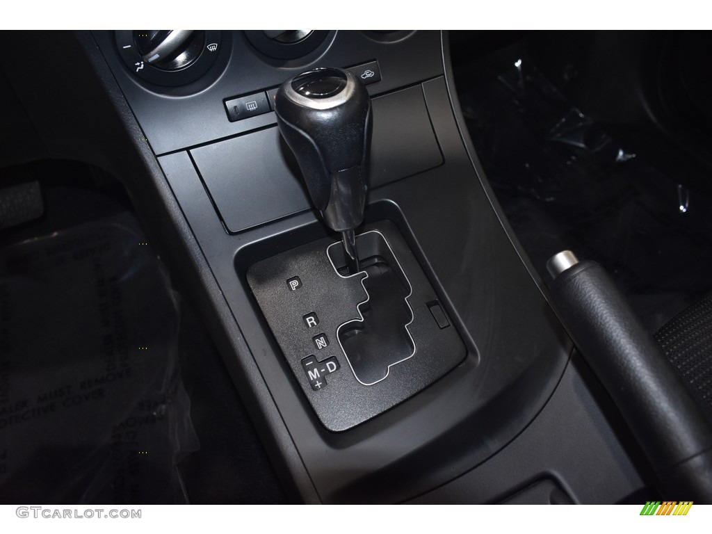 2012 MAZDA3 i Touring 4 Door - Black Mica / Black photo #15