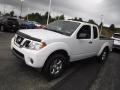 2013 Glacier White Nissan Frontier SV V6 King Cab 4x4  photo #4