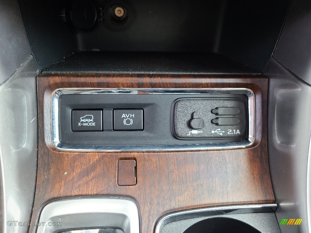 2019 Ascent Touring - Crystal Black Silica / Java Brown photo #10