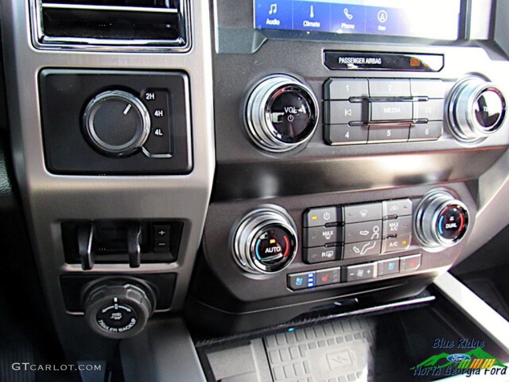 2020 F450 Super Duty Platinum Crew Cab 4x4 - Agate Black / Dark Marsala photo #28