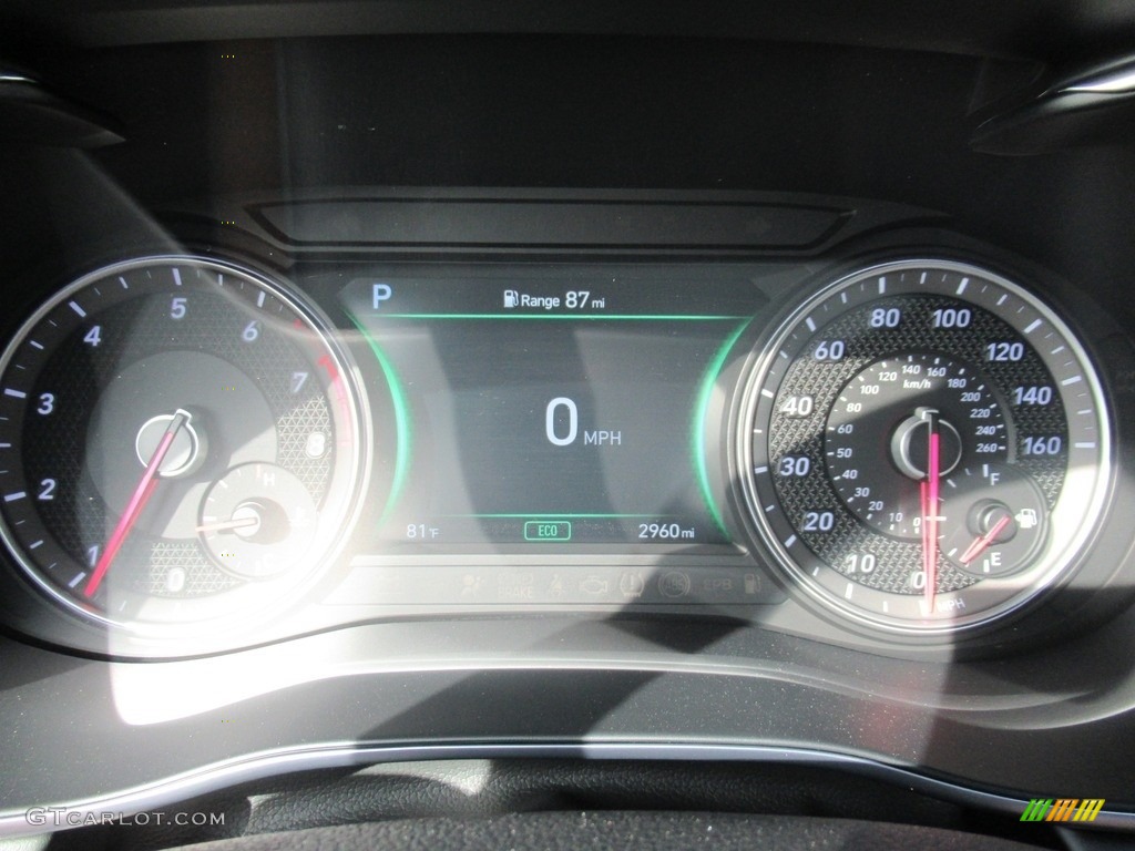 2021 Genesis G70 2.0T Gauges Photos