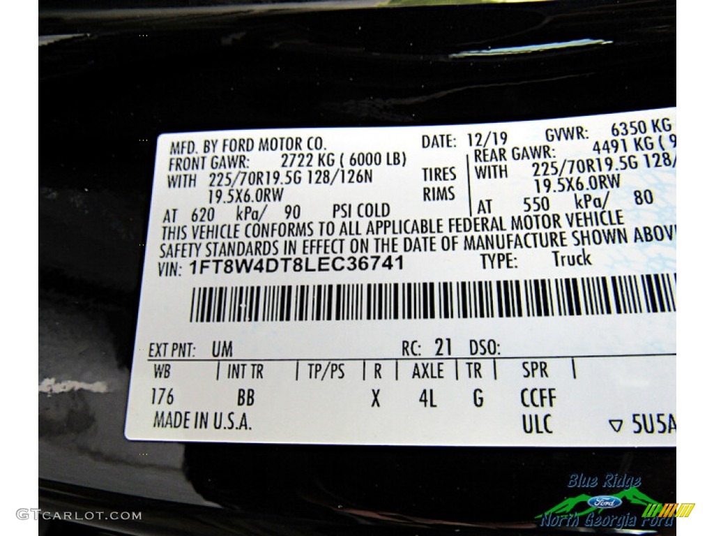 2020 F450 Super Duty Platinum Crew Cab 4x4 - Agate Black / Dark Marsala photo #33