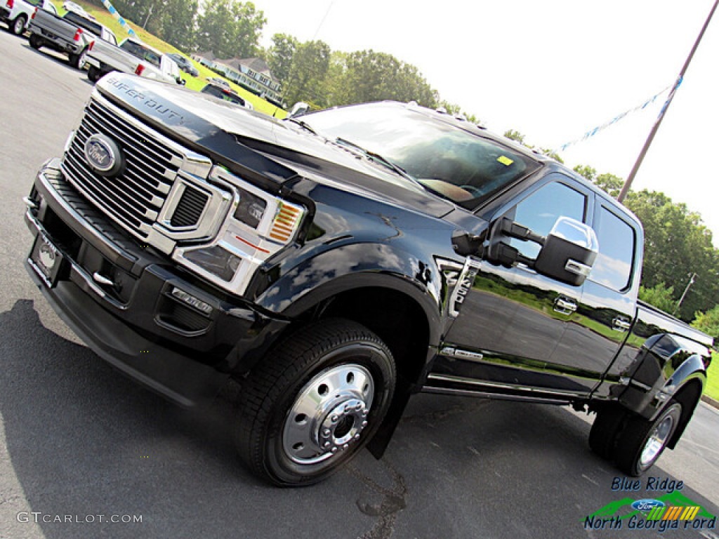 2020 F450 Super Duty Platinum Crew Cab 4x4 - Agate Black / Dark Marsala photo #34