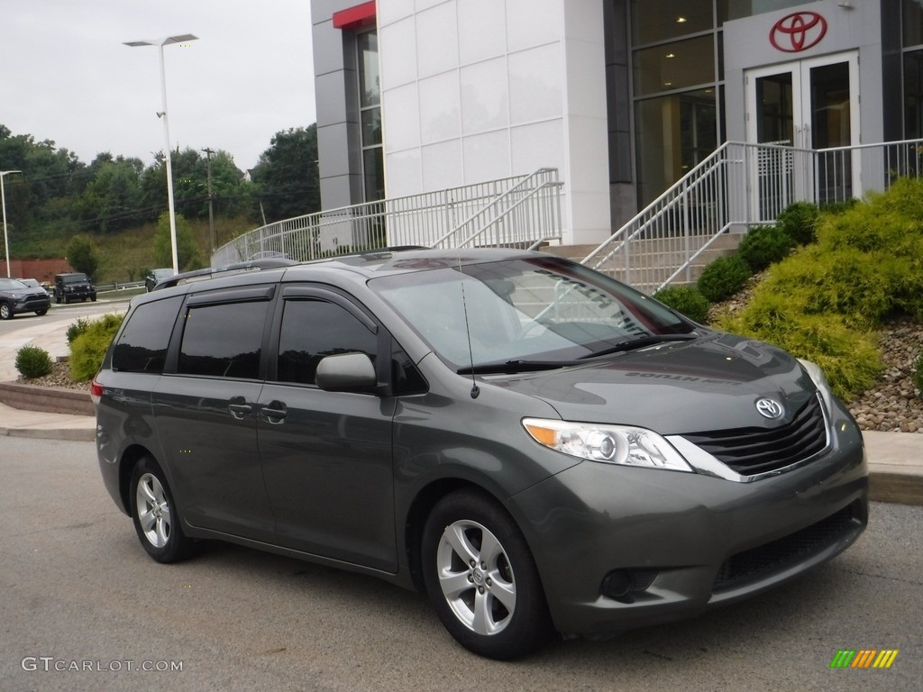 2014 Sienna LE - Cypress Green Pearl / Bisque photo #1