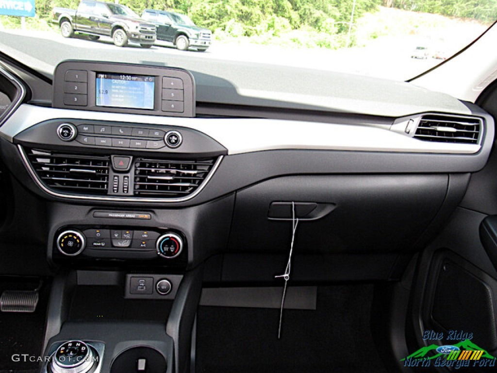 2021 Escape S 4WD - Desert Gold Metallic / Dark Earth Gray photo #16