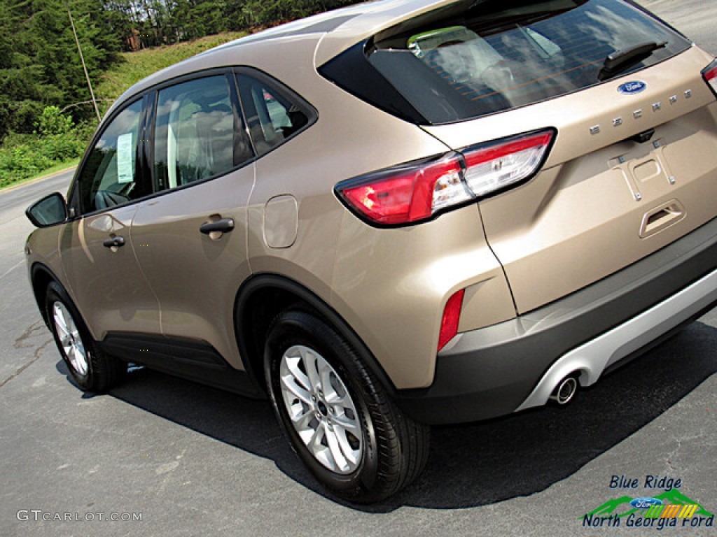 2021 Escape S 4WD - Desert Gold Metallic / Dark Earth Gray photo #28