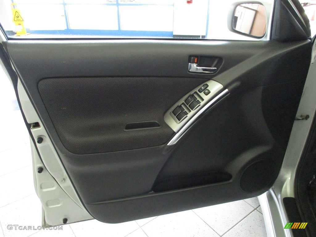 2004 Toyota Matrix XR AWD Dark Gray Door Panel Photo #142788121