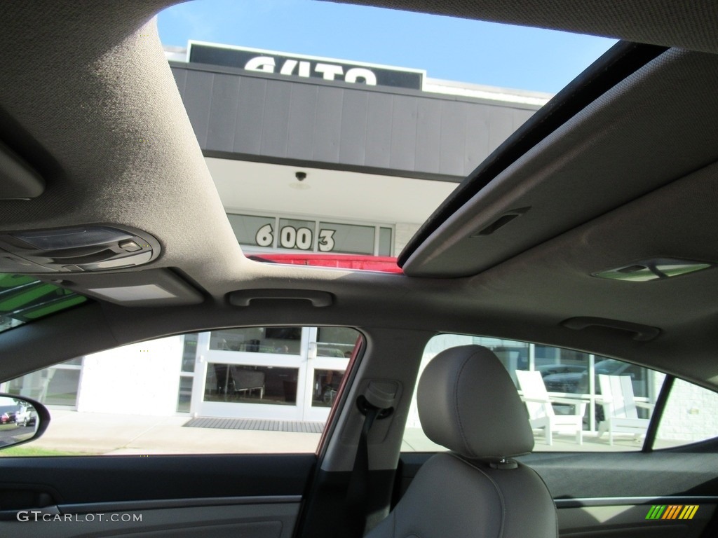 2017 Elantra Limited - Red / Beige photo #11