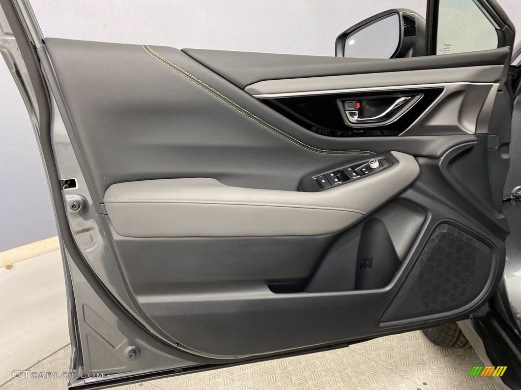 2020 Subaru Outback Onyx Edition XT Gray StarTex Door Panel Photo #142789733
