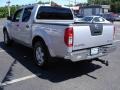 2008 Radiant Silver Nissan Frontier SE Crew Cab 4x4  photo #5