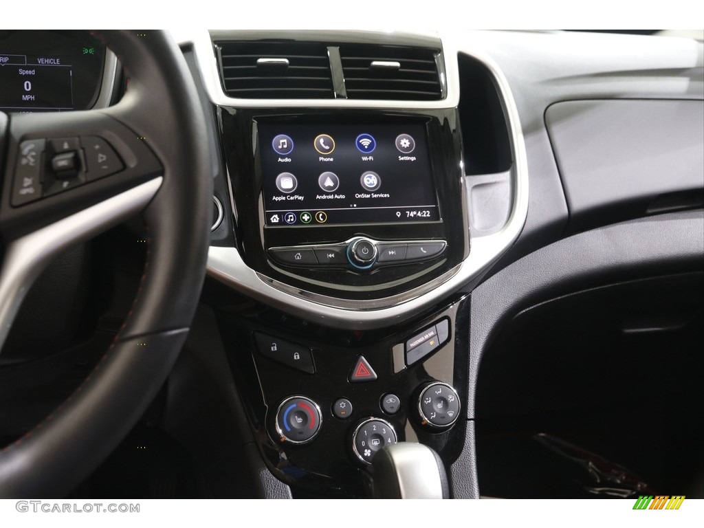 2020 Sonic LT Sedan - Silver Ice Metallic / Jet Black photo #9